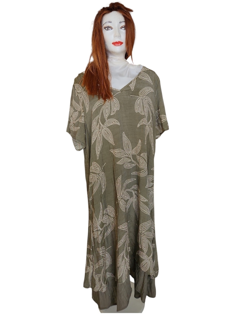 Southland olive green floral v inek dress women's size L